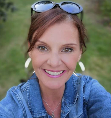 Sandrine Poujol, animatrice des ateliers théâtre